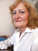 mature swinger pussy