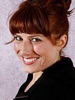 mature women in pantyhose galleries